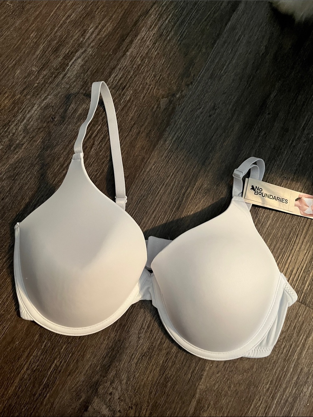 No Boundaries White Molded T-Shirt Bra